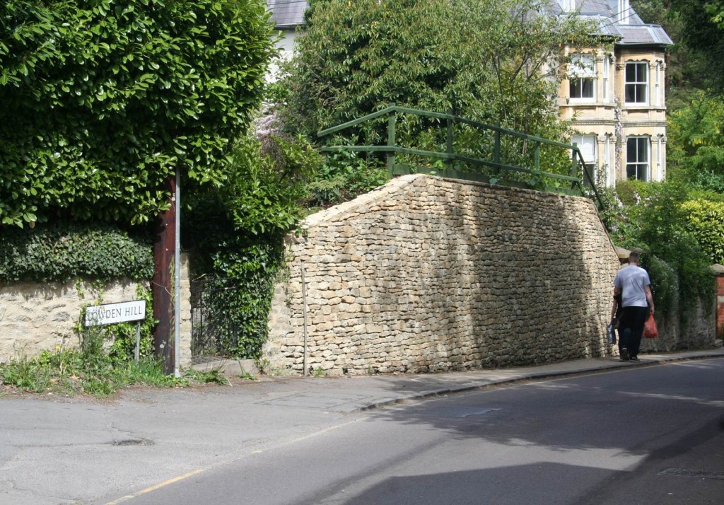 Barley Mow, Lowden Hill